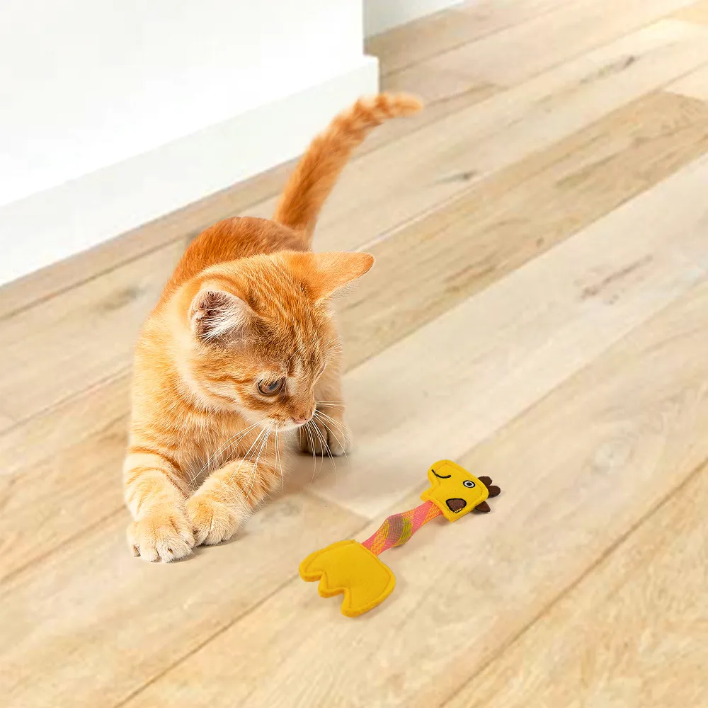 Barkbutler x Fofos Giraffe Flick Tube Catnip Toy for Cats