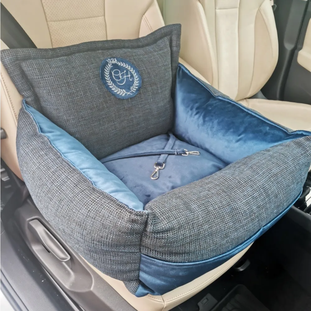 Chloe's Home Car Bed Lisbon for Dogs and Cats (Blue)
