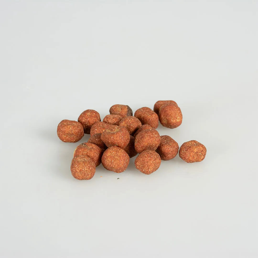 Crunchy Salmon Balls 50g Pets Qatar