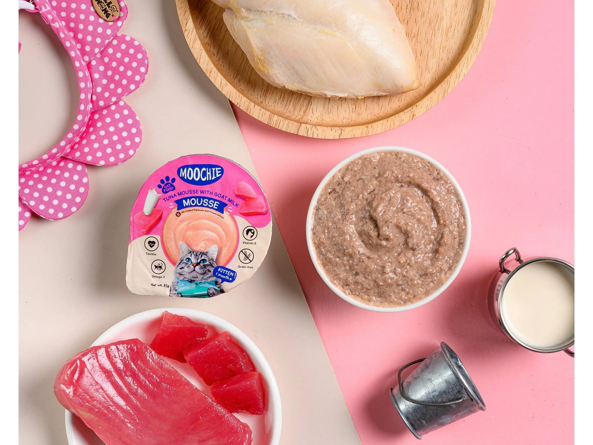 Moochie Mousse Tuna With Goatmilk  85G  Cup Pets Qatar